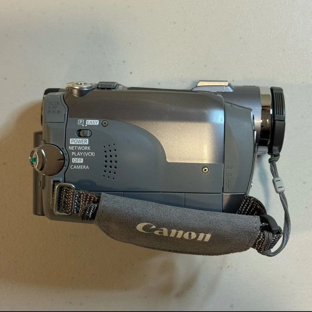 Canon Elura 80 Silver 2.5
